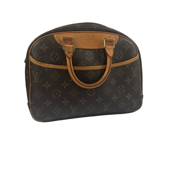 (SOLD) Louis Vuitton Trouville - Picture 3 of 9
